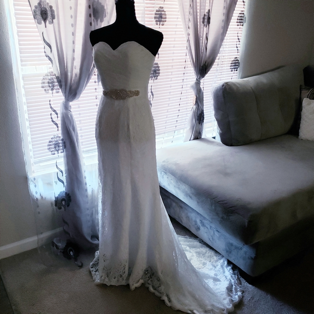 White wedding dress
